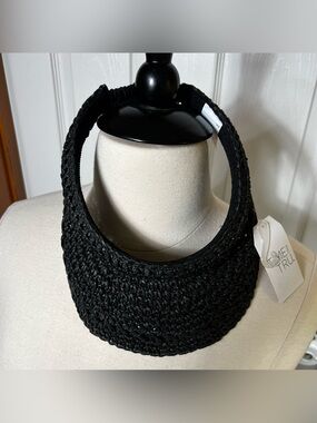 (NWT) Time and Tru Women’s Visor Sun Hat Summer Hat Black Woven Breathable
